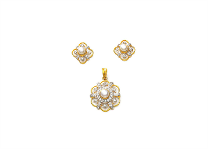 Gold Plated | Pearl Pendant Sets